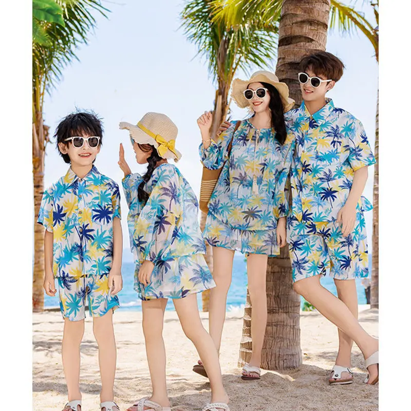 Family Vacation Look Matching  – Plant Parent Free Bewertung und Preis